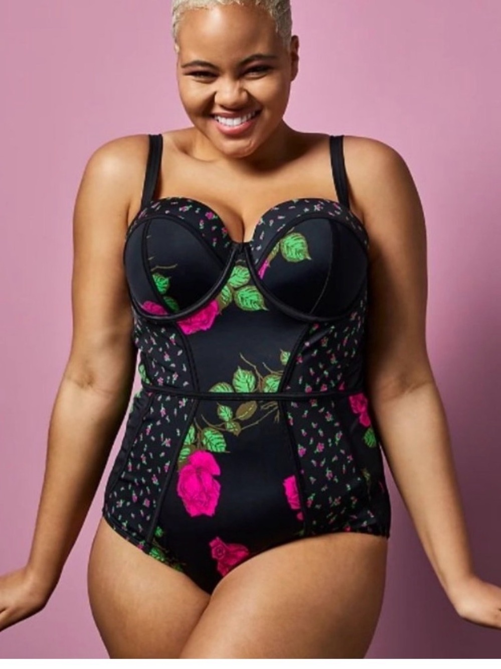Like new Betsey Johnson Torrid 3xl Black Bustier Swimsuit with Pink Rose Print